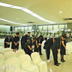 才女林燕妮灵堂贯彻浪漫气质 马浚伟等到场悼念