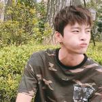 韩星徐仁国入伍仅3天 左脚骨软骨病变回家休养 韩星徐仁国入伍仅3天 左脚骨软骨病变回家休养