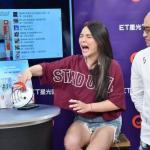 小甜甜被问喜不喜欢王少伟 测谎机让她崩溃跳开 小甜甜被问喜不喜欢王少伟 测谎机让她崩溃跳开