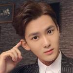 李溪芮熊梓淇什么关系 亲密照引猜测两人私下有猫腻是真的吗 李溪芮熊梓淇什么关系 亲密照引猜测两人私下有猫腻是真的吗